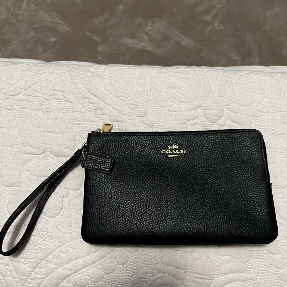 Coach Black Wristlet like new